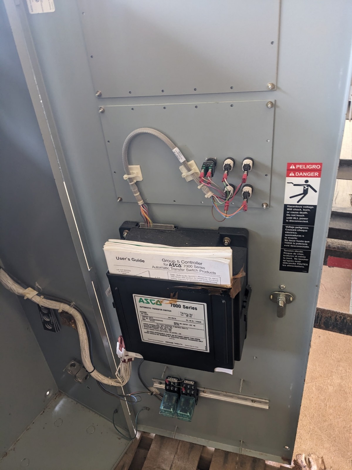 ASCO TRANSFER SWITCH