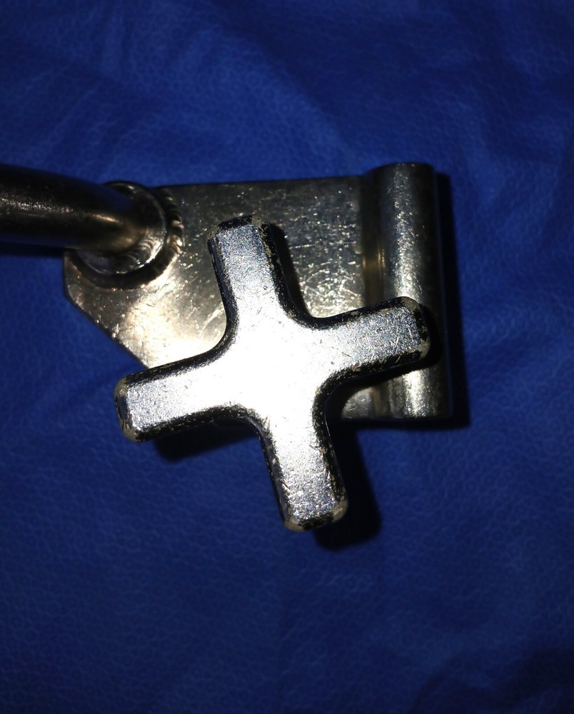 Skyhook Square Tip, Double Bend, Post/Clamp, Manufacturer Unknown