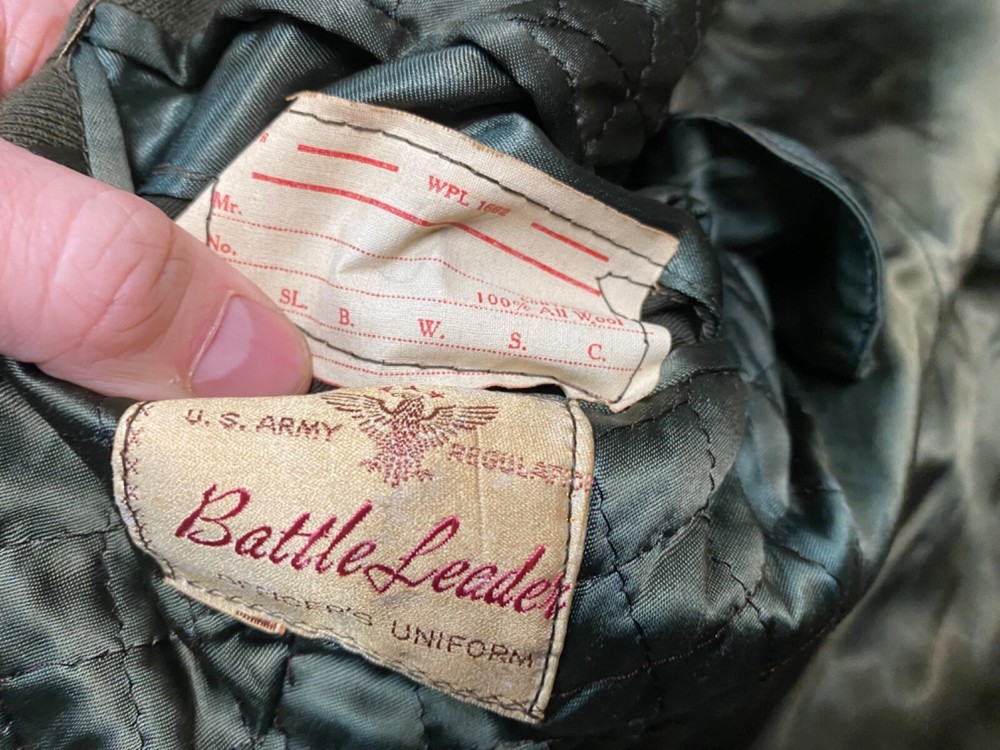 ORIGINAL WWII US ARMY OFFICER CLASS A DRESS JACKET- MEDIUM 40R