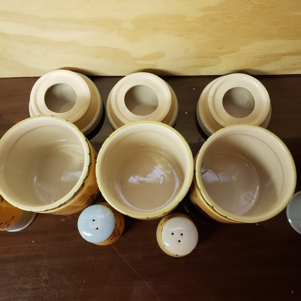 Alco Industries 7 Piece Handpainted Accessory Set - Read Description