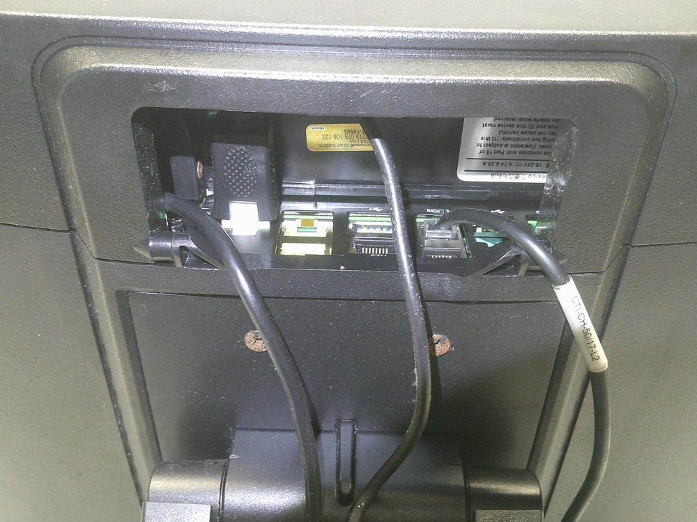 NCR 7761-8450-0000 TouchScreen POS System