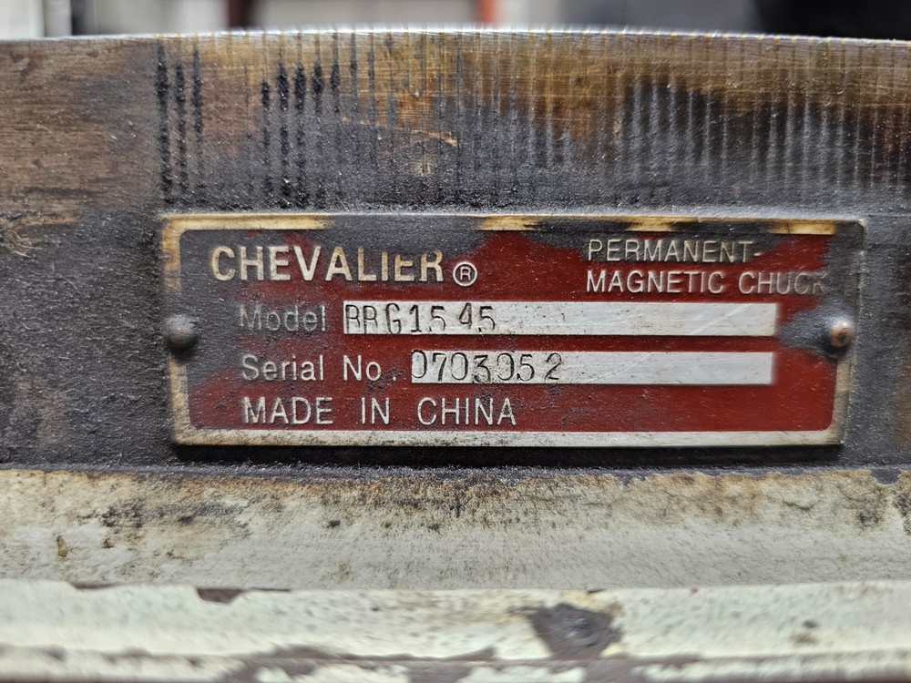 Chevalier FSG-618 Surface Grinder