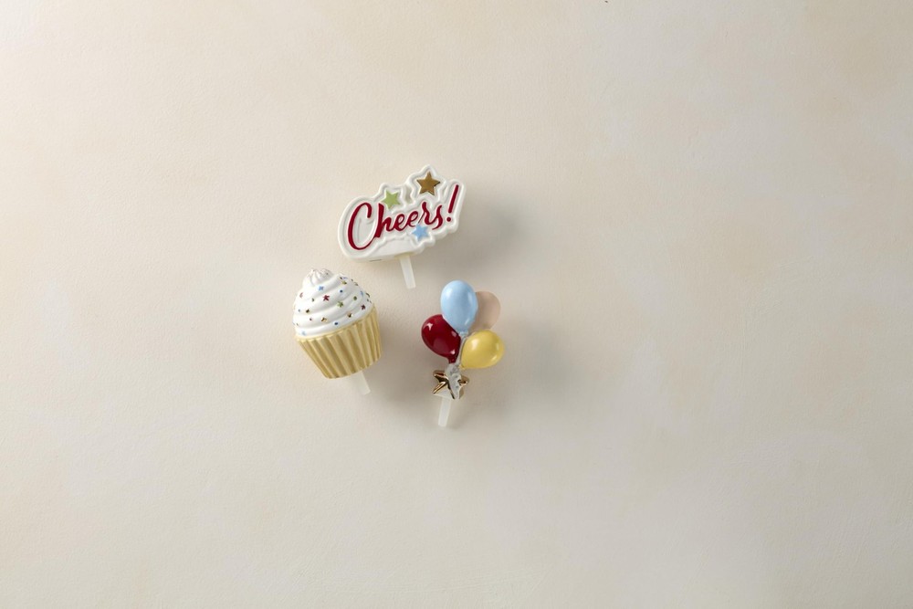 894396 Profile Poppers Cupcake