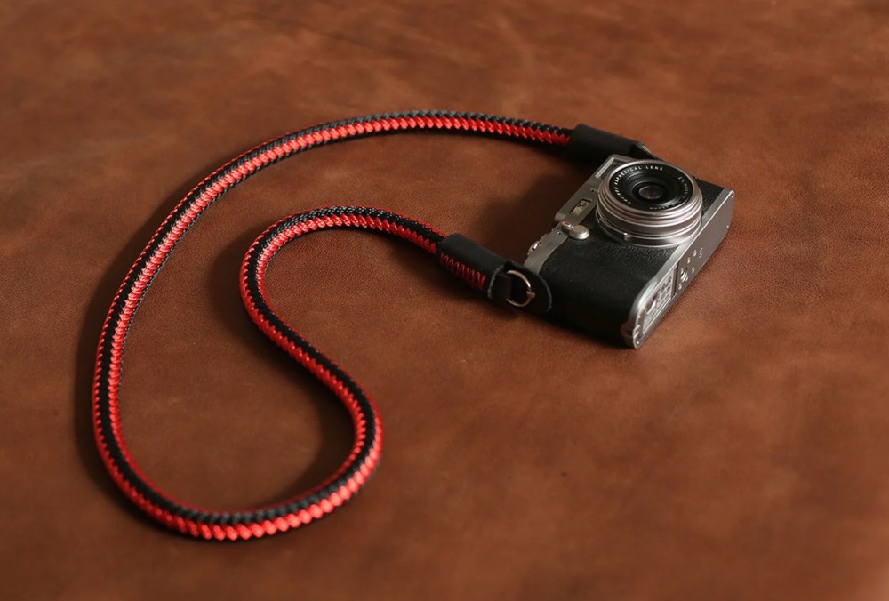 Windmup 12 mm Rope Camera Strap — Red/Black
