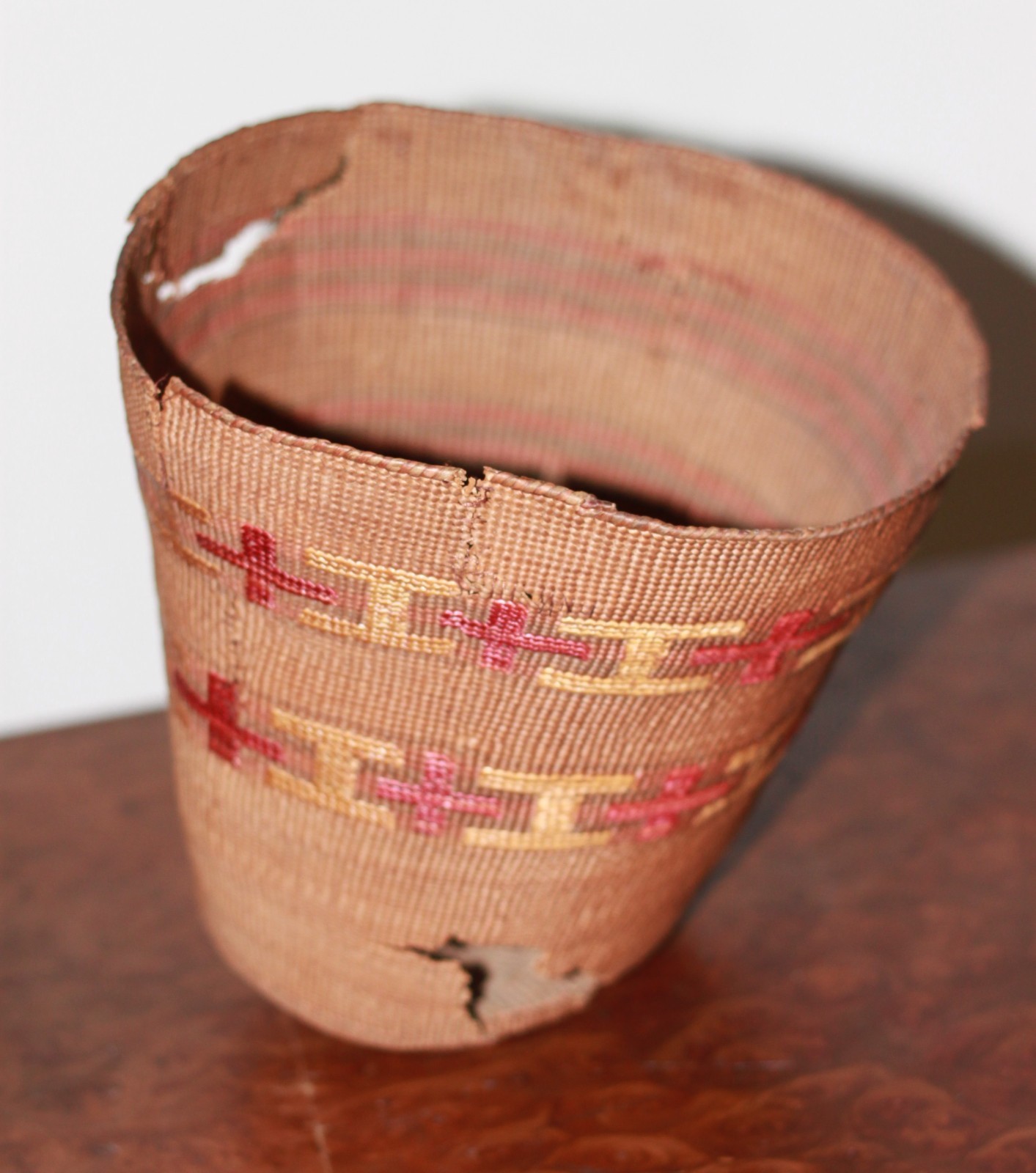 Antique Tlingit/Haida Twined Basket. Pos. Late 1800's-Early 1900's