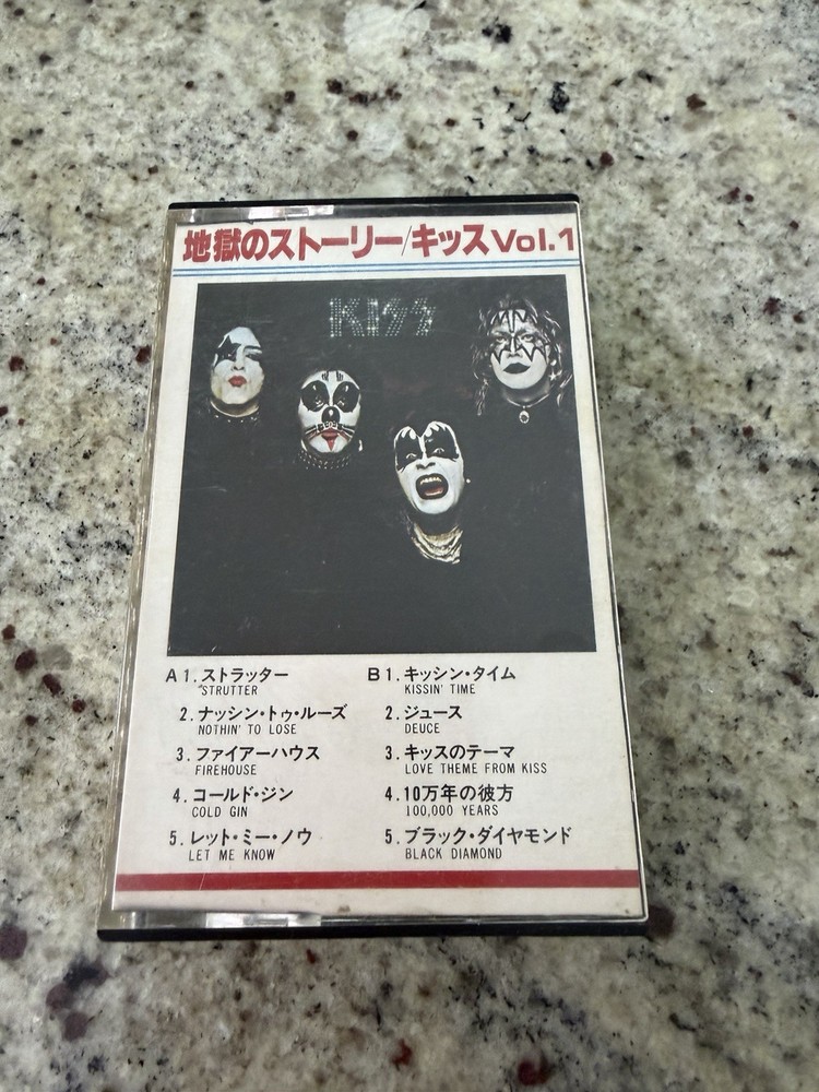 KISS 1977 JAPAN VICTOR STORY OF KISS CASSETTE TAPE VINTAGE AUCOIN MEGA RARE🔥