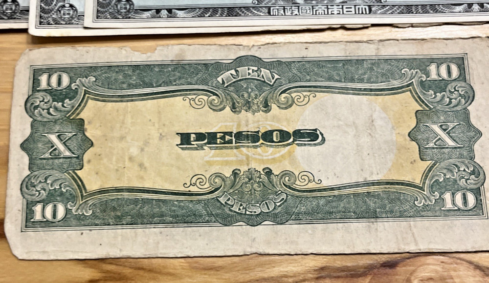 48 - Japanese Government WWII Notes Pesos