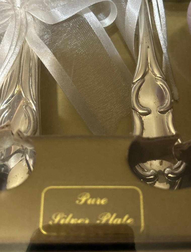 Beverly Clark Wedding Collection 2 Pc Cake And Knife Serving Utensils
