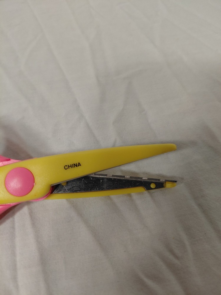 Zigzag Paper Edge Scissors, Paper Scissors