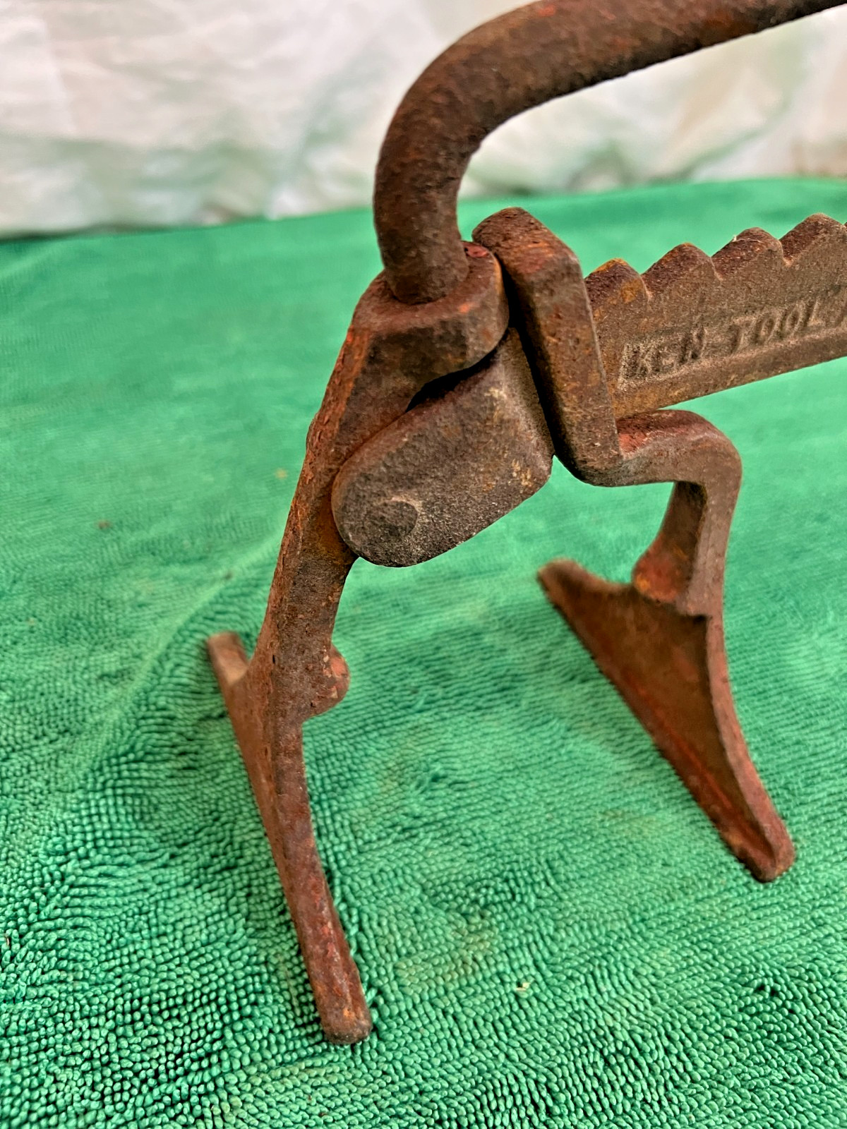 Vintage Ken Tool Akron, Ohio nSmall Tire Bead Breaker B63