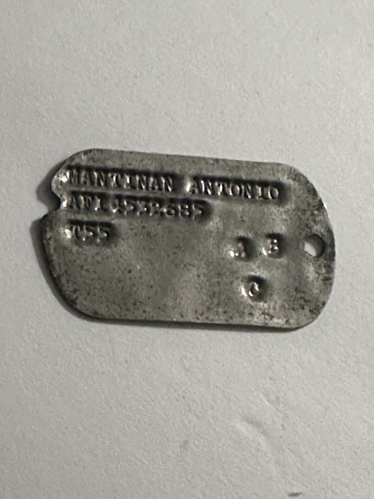 (One) WWII DOG TAGS Tag Antonio Mantinan