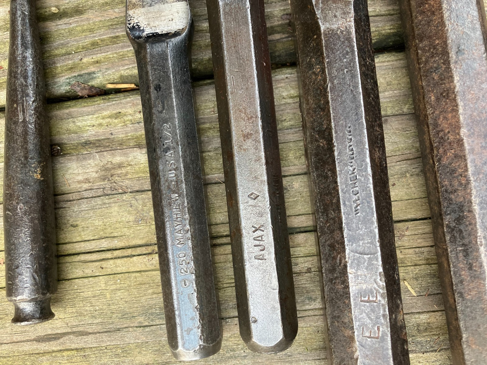 8 Good Vintage USA Stone Chisels