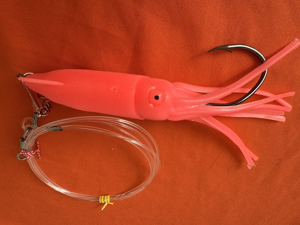 380g COD, HADDOCK, LARGE SQUID NORWAY LURE KRAKEN GLOW SQUID 12/0