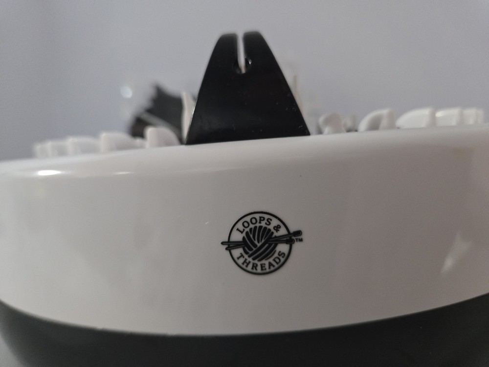 Knit Quick Knitting Machine by Loops & Threads Free Shipping