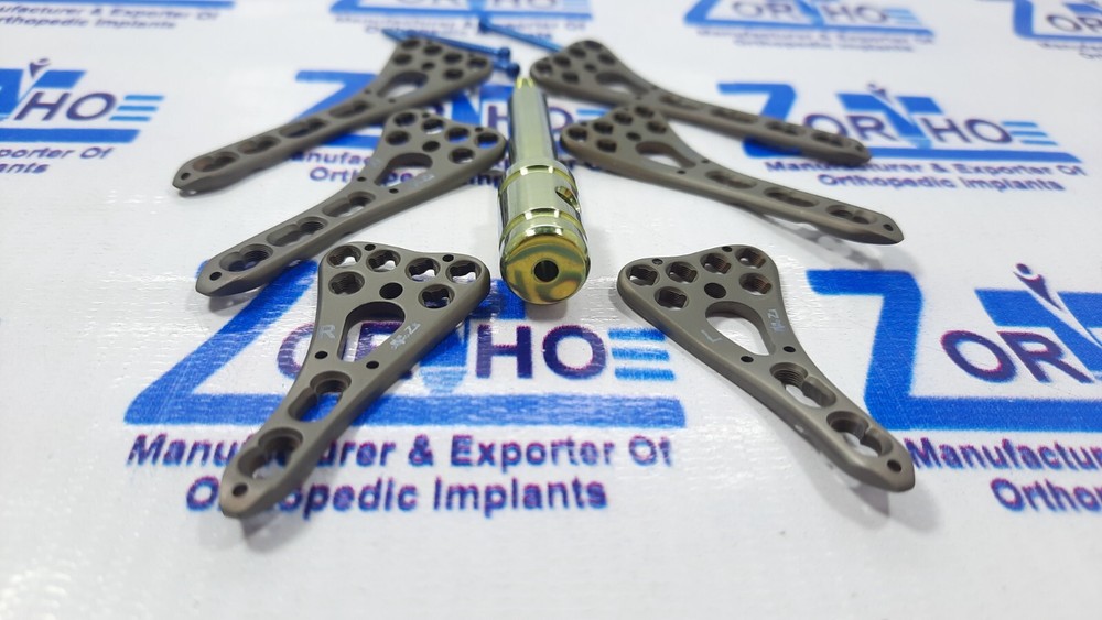 Locking Variable Angle Distal Radius Volar plate 2-4 holes L &R & screw 61 pc TT