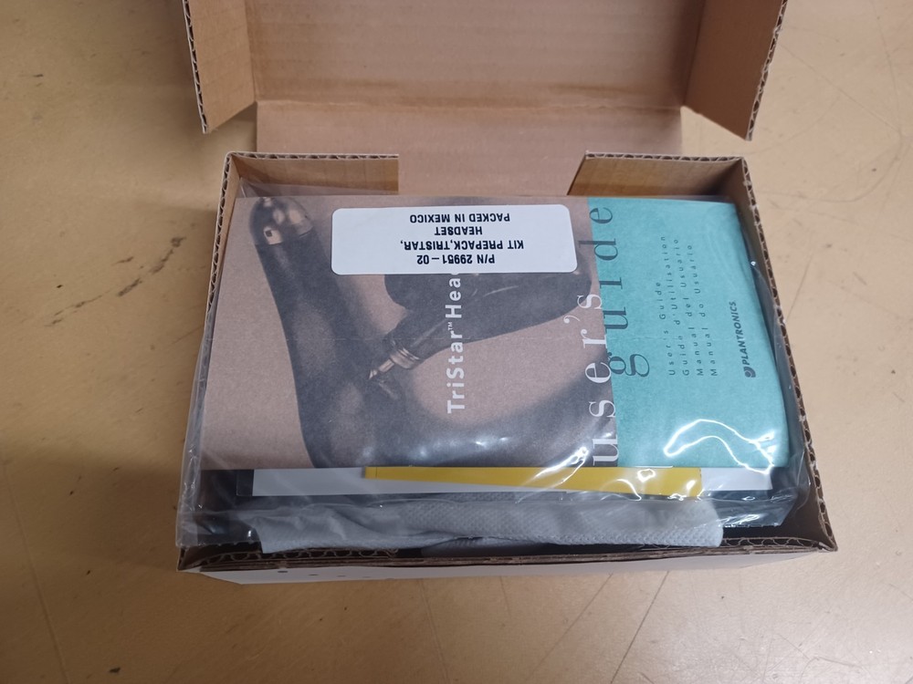 NEW OPEN BOX PLANTRONICS TRISTAR HEADSET P81-U10P