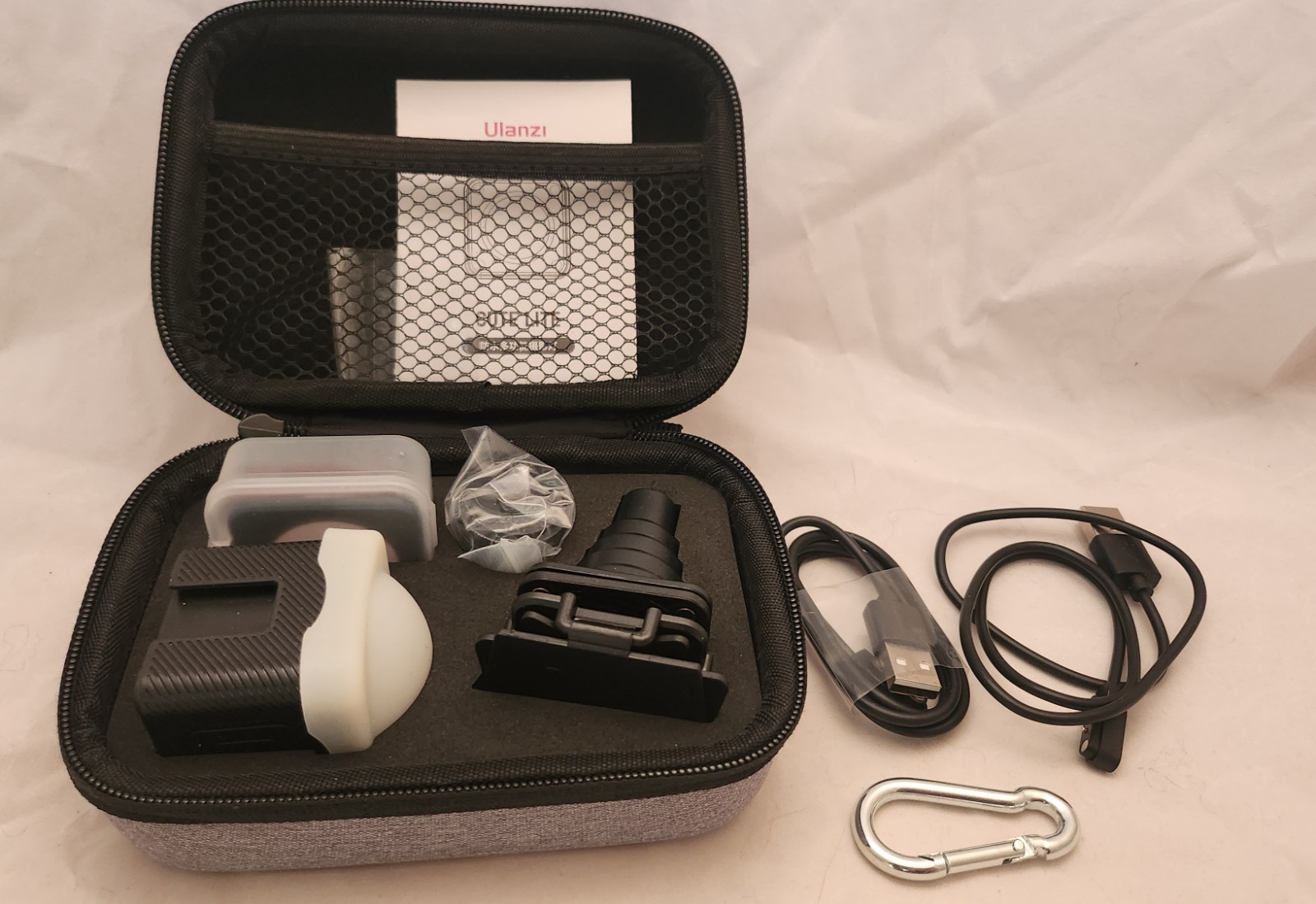 Ulanzi L2 Cute Lite Mini Waterproof RGB LED Video Fill Light 10m