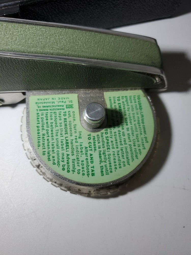 Vintage Scotch Brand EJ-3 Label Maker Labeler Set with Case