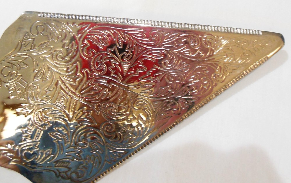 International Silver IS Silverplate Solid Cake Pie Server INS630