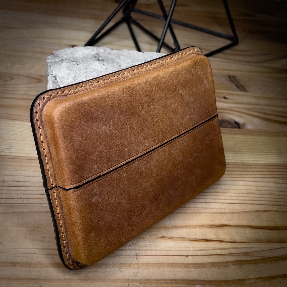 Leather handmade cigarette case PUEBLO premium leather