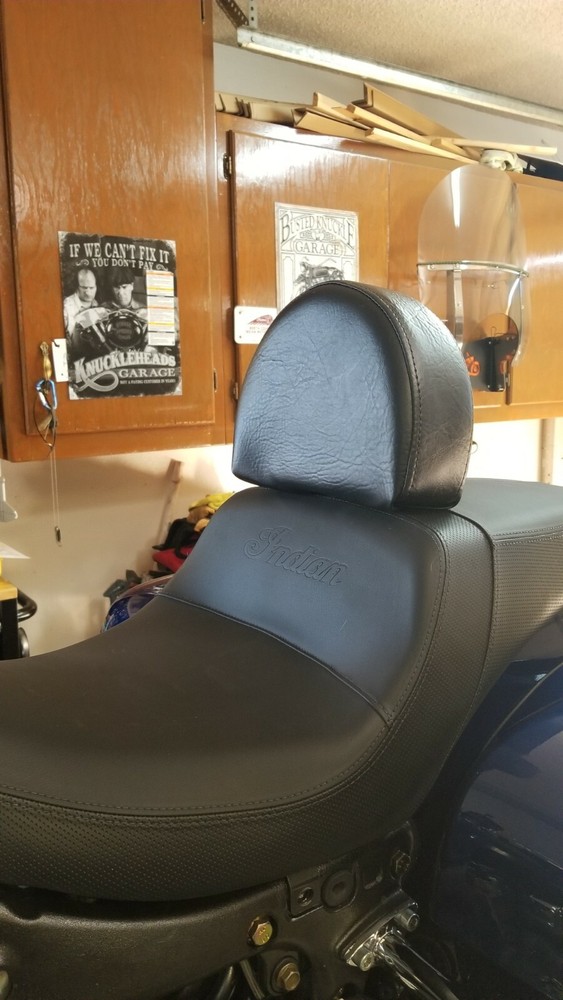 INDIAN CHALLENGER OR PURSUIT QUICK RELEASE DRIVER BACKREST