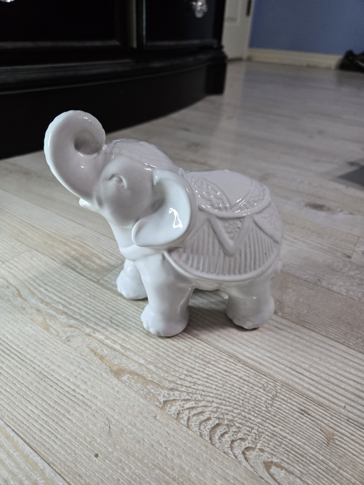 White Ceramic Elephant Figurine – Ornate Decorative Lucky Elephant Statue