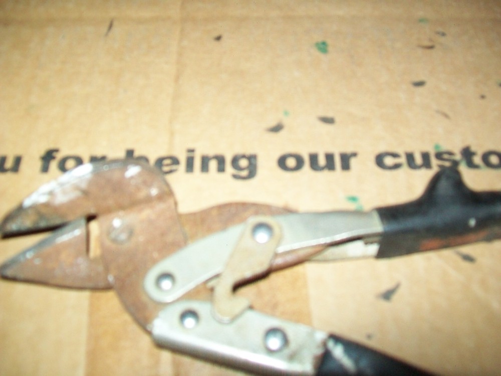 Unbranded 90 Degree Tin Snip