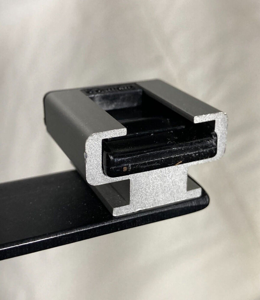 Stroboframe Aluminum Flash Camera Flip Lightweight Bracket. Black USA