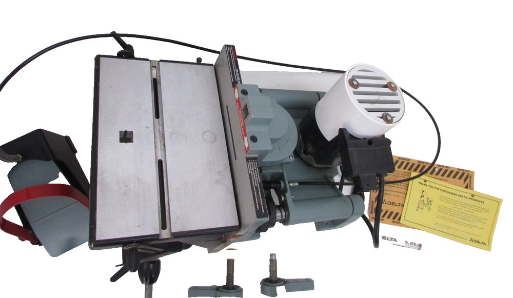 DELTA PLATE JOINER MODEL 32-100, BENCH TOP BISCUIT JOINTER
