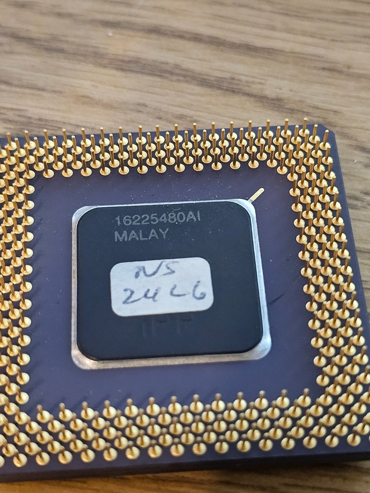 Clean Intel Pentium OverDrive PODP3V166 V1.0 166Mhz Processor Socket 5/Socket 7