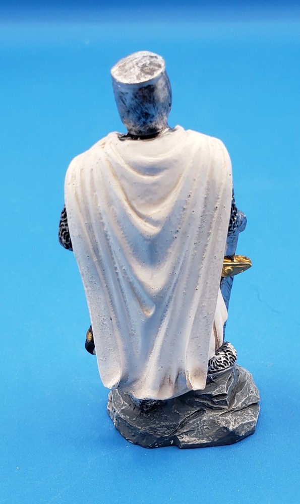 Knight Templar Crusader Figure 3" EUC