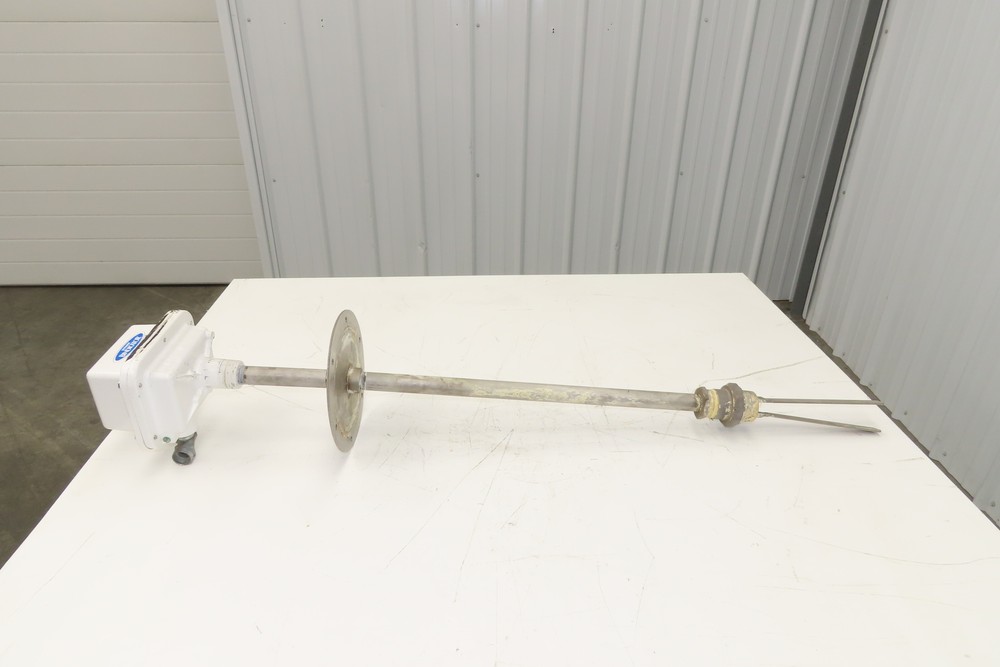 Bindicator LP11A1DA30 Pulse Point Vibrating Fork Level Sensor 31" Probe 8"Flange