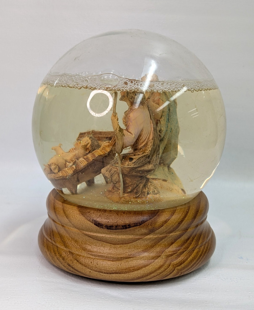 Fontanini Musical Nativity Glitterdome