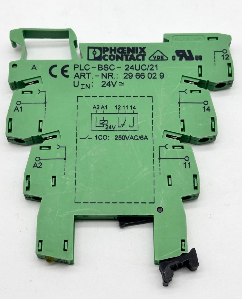 NEW Phoenix Contact PLC-BSC-24UC/21 Solid State Relay Base
