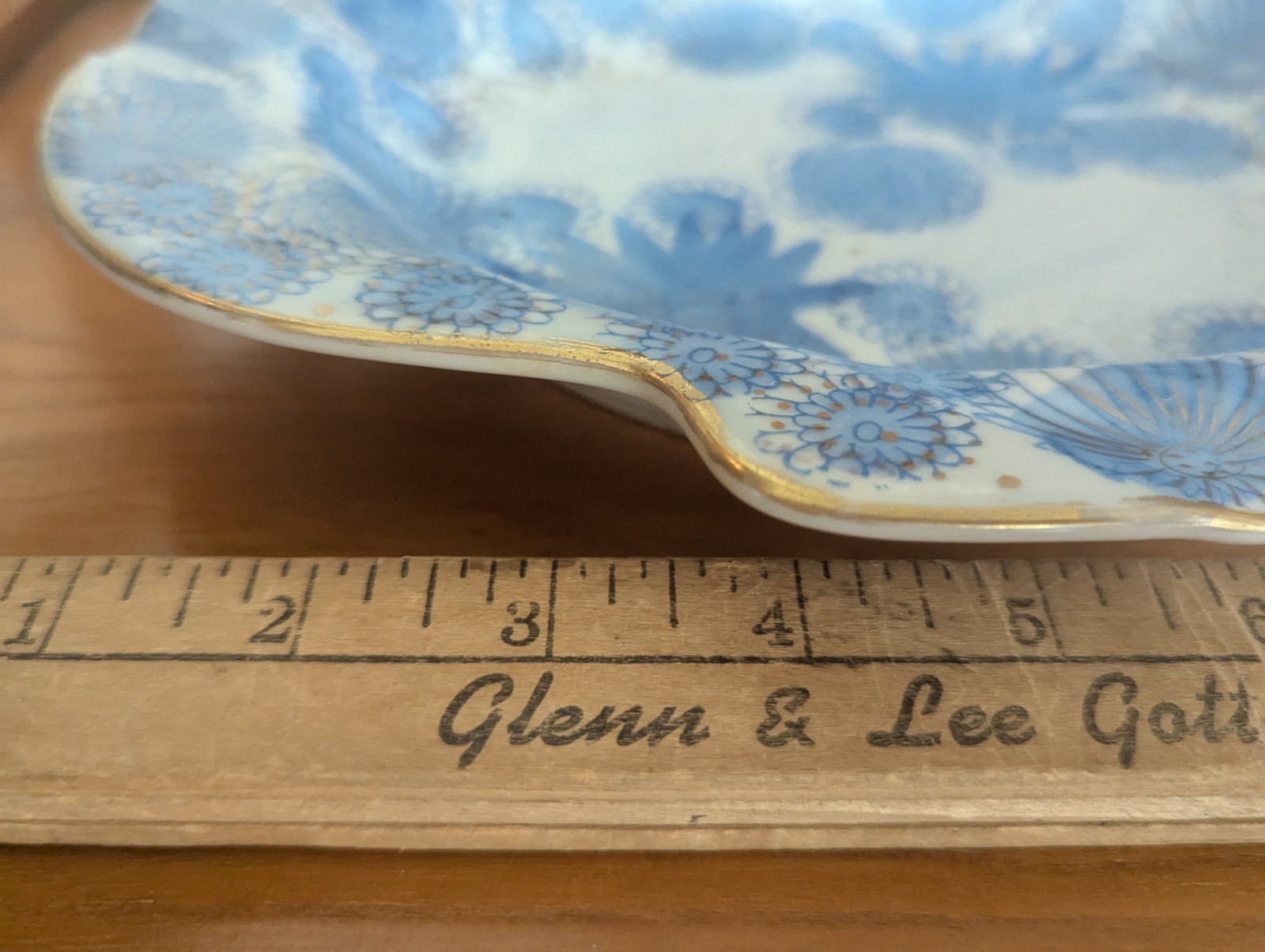 Vtg Kutani Gold Chrysanthemum Flower Japan Blue Trinket Dish Ashtray MCM Art