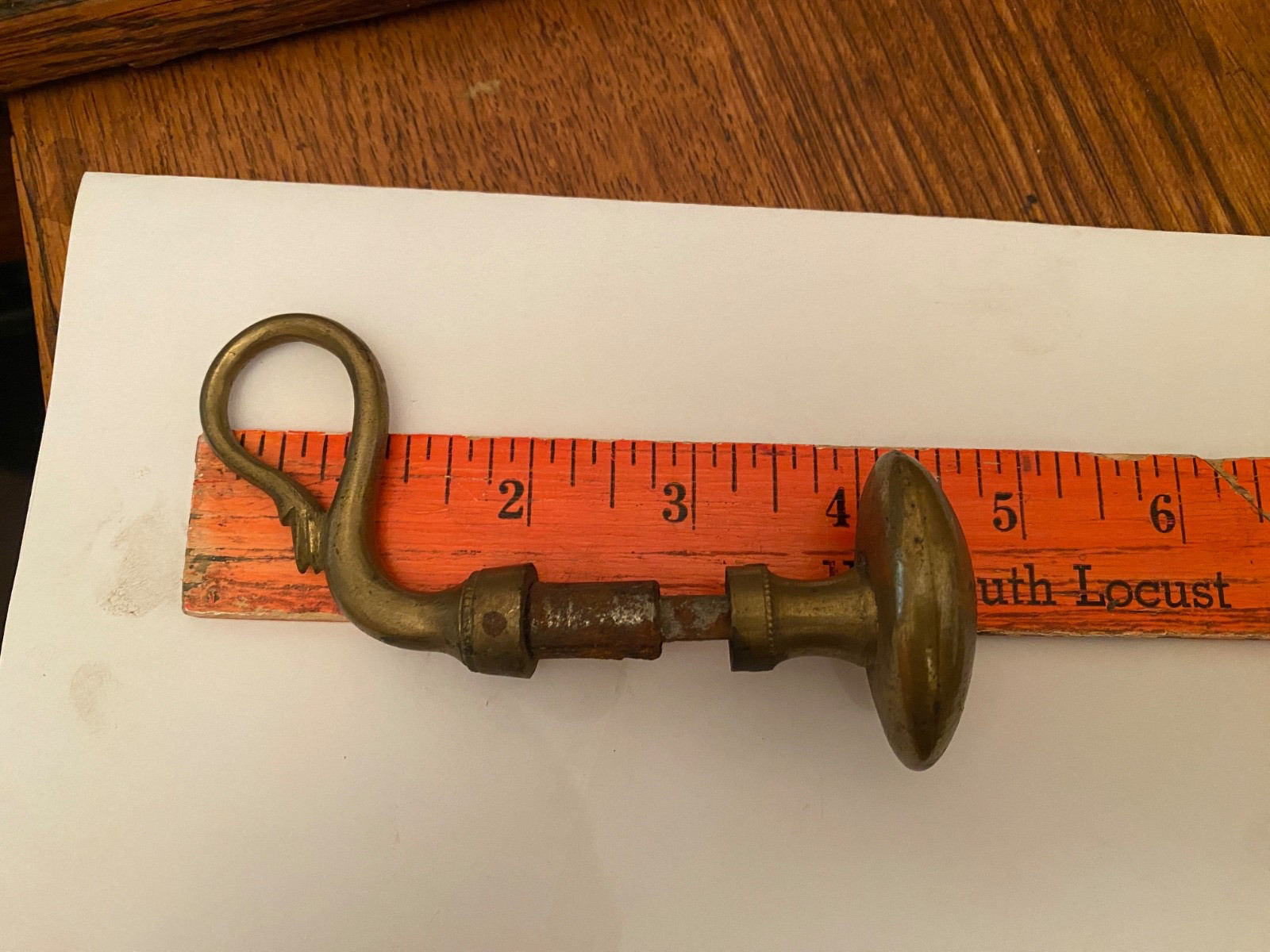 4.5"- 5" ANTIQUE BRASS DOOR KNOB WITH SWAN LEVER AND KNOB - .25" spindle.