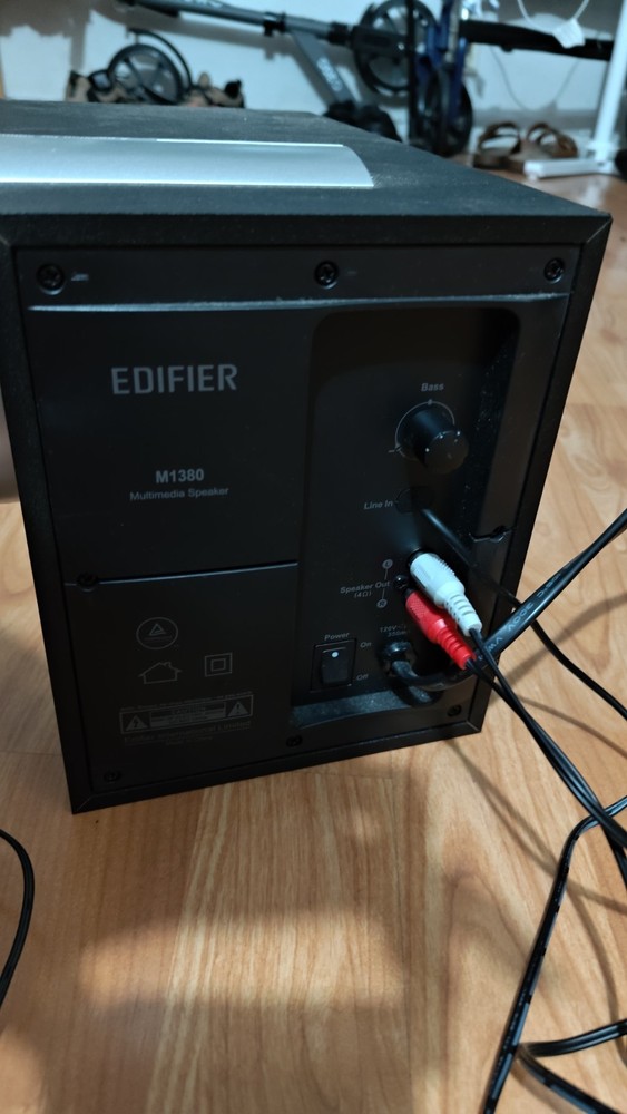 Edifier M1380 Black 2.1 28W Multimedia Speaker System