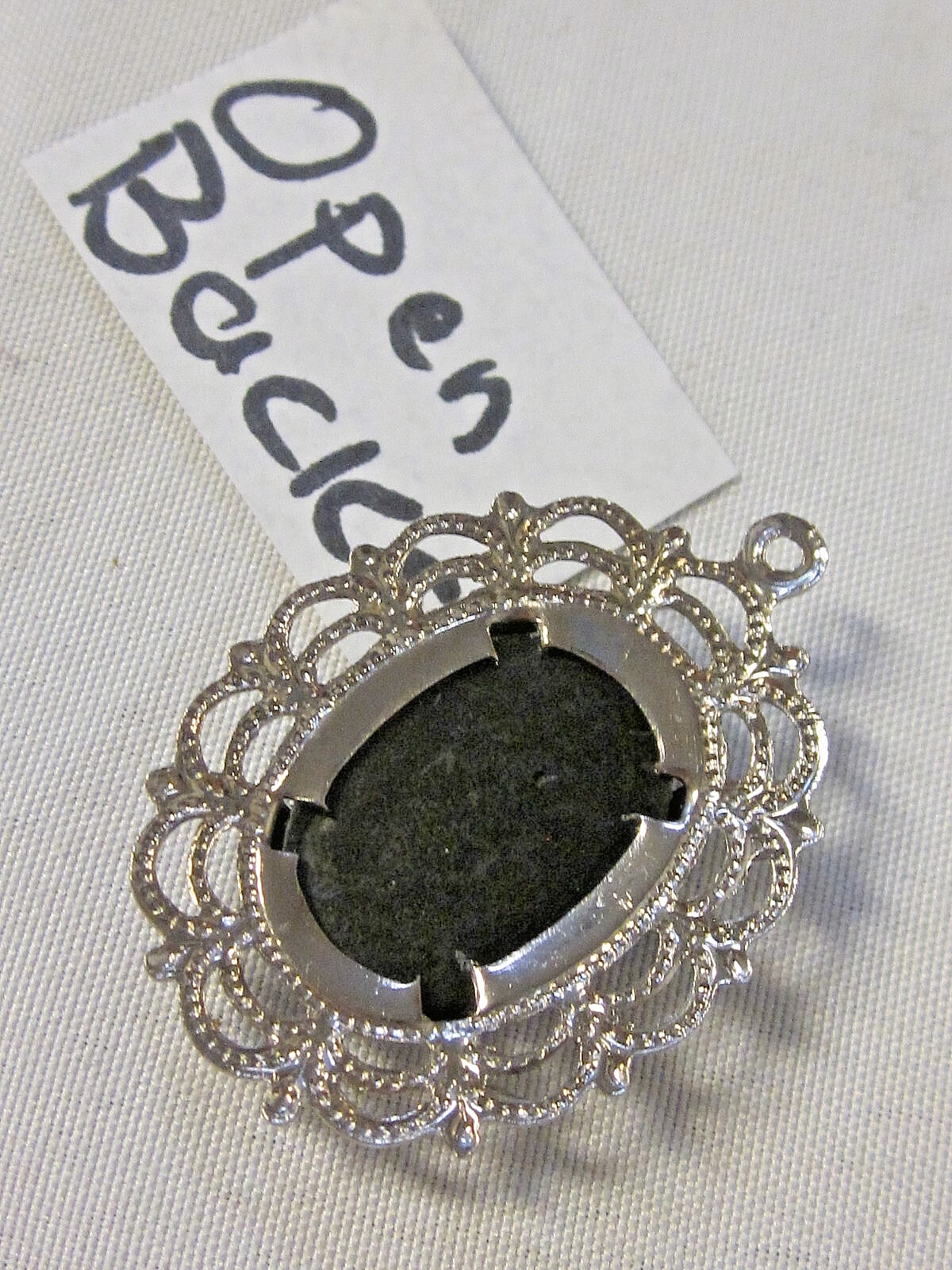 12 Rare Prong Set SILVER Plated 13x18mm Oval Cameo Pendant Settings w/ Hang Loop