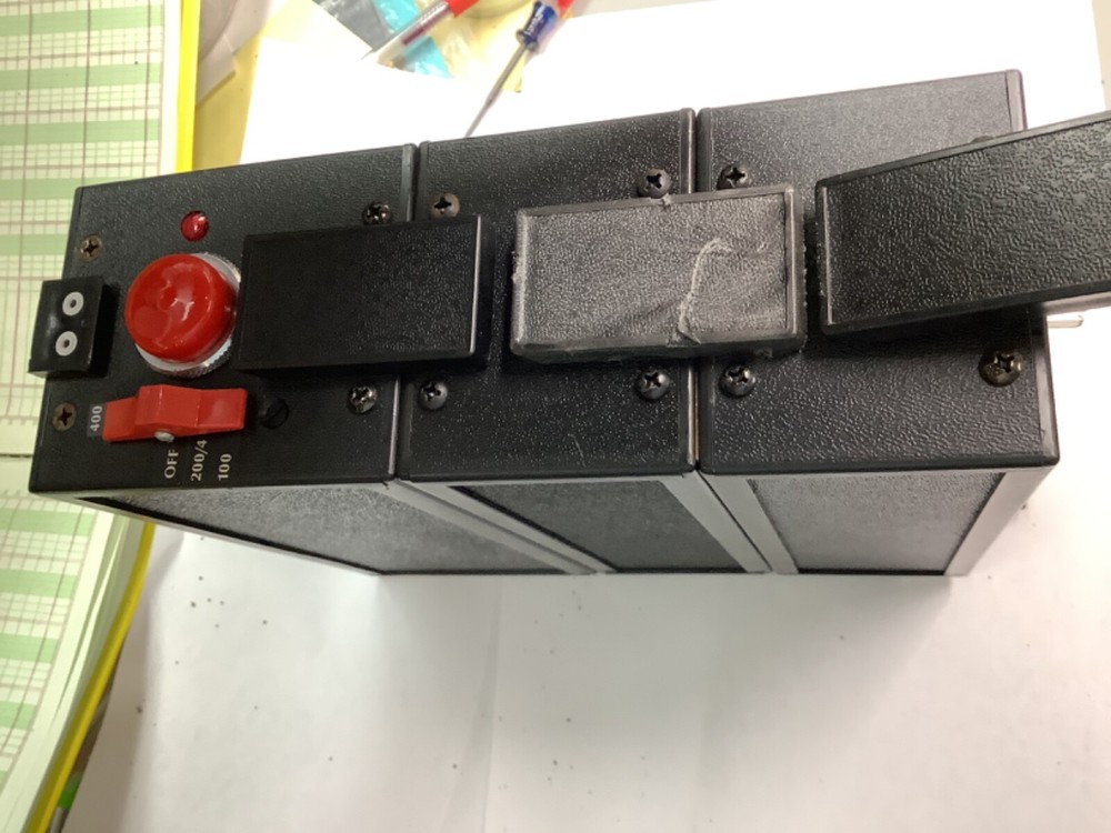 Lumedyne System  #065 power pack with two 054 High Speed Modules Read