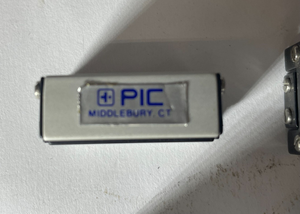 Quantity-4 PIC Design linear Ball Slides PB08-05