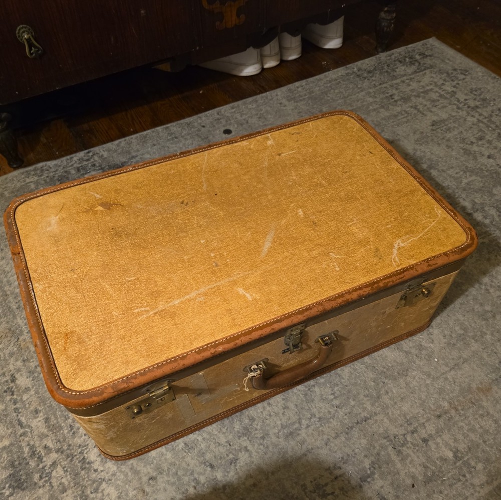 Amelia Earhart Suitcase 1933