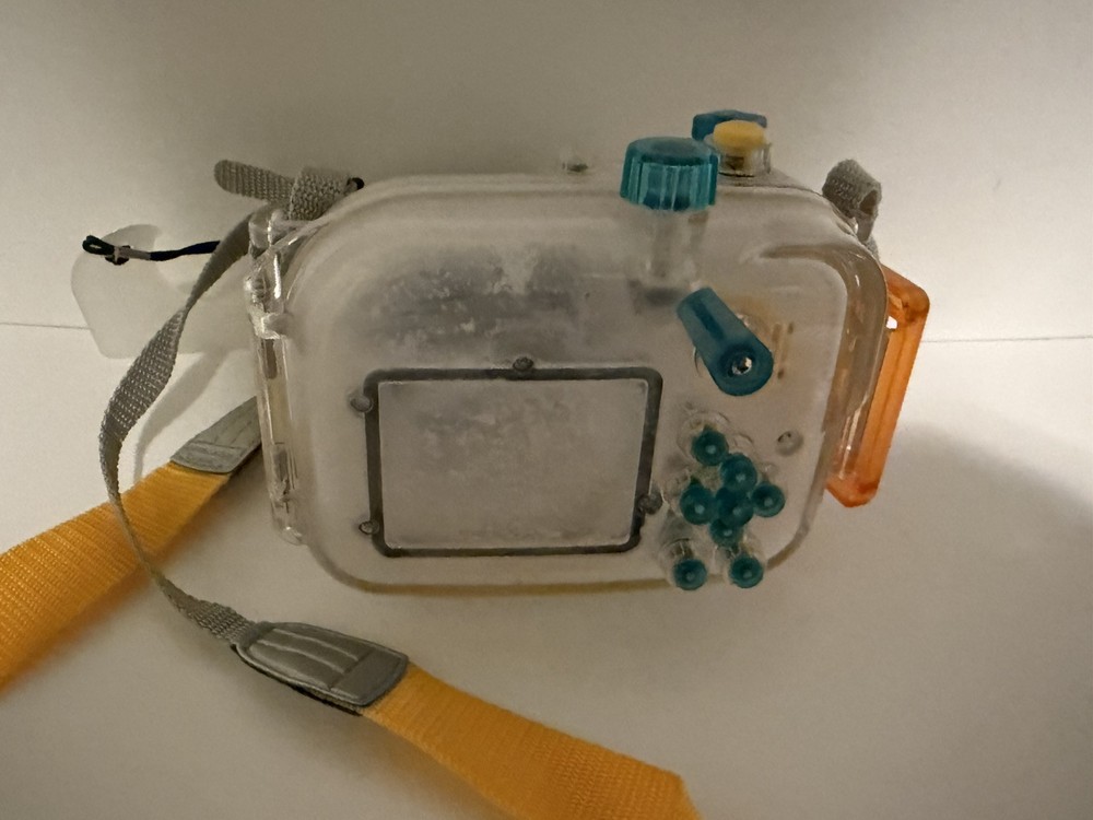 Canon WP-DC8 Waterproof Case 40M-130ft