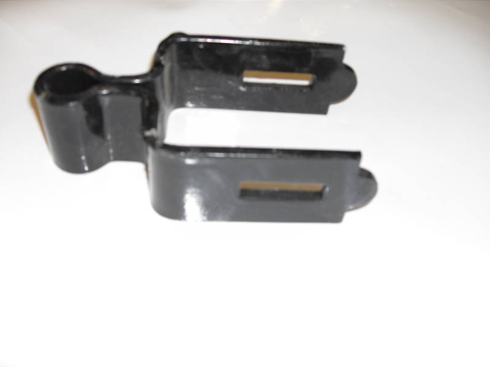 Black slotted bottom 5" adjustable band field gate