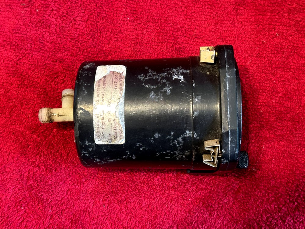 UNITED INSTRUMENTS ALTIMETER P/N 5934-A66