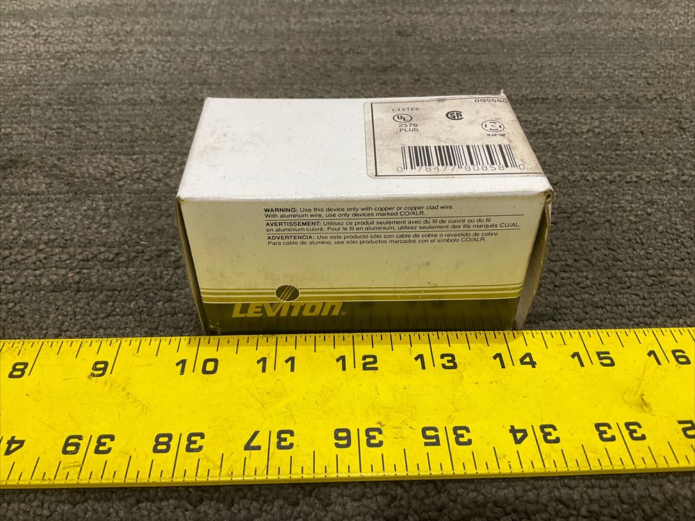 LEVITON 2821 4-POLE 5-WIRE GOUNDING LOCKING PLUG 444