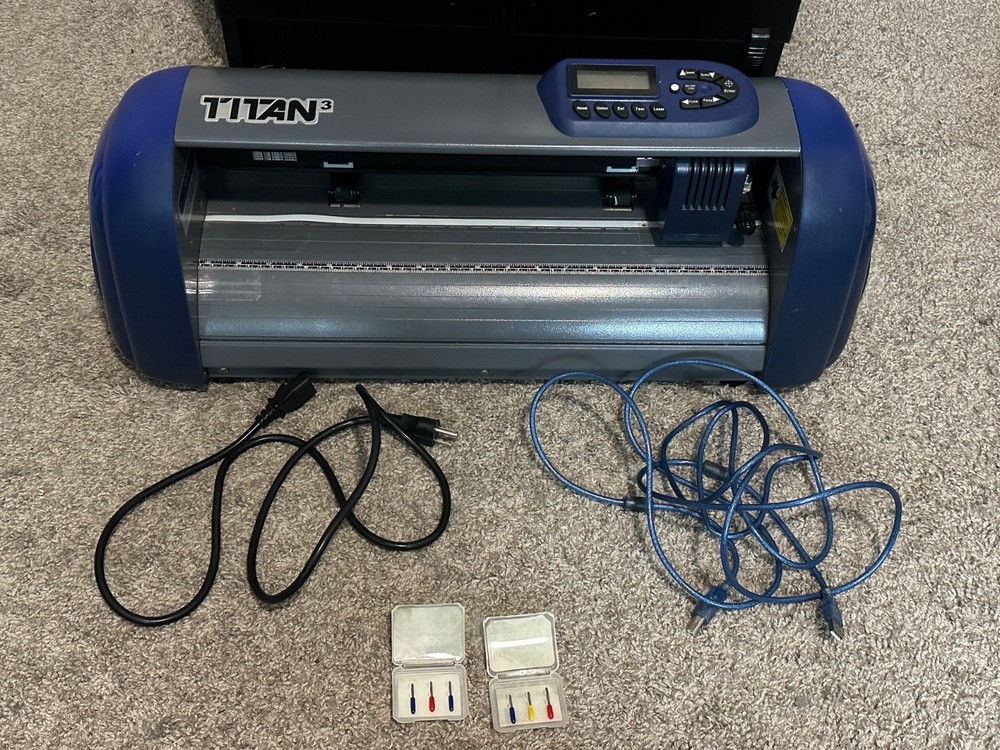 USCutter Titan 15 inch Craft Vinyl Cutter Plotter No Software