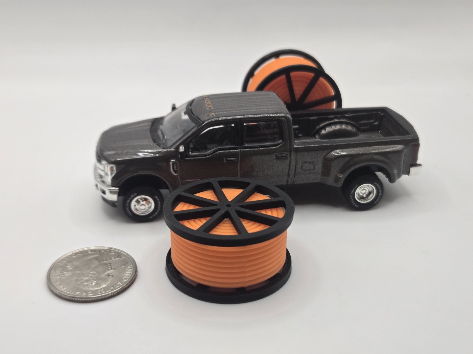 1/64 Scale Black Cable Reel With Orange Conduit Spool *2 Pack*
