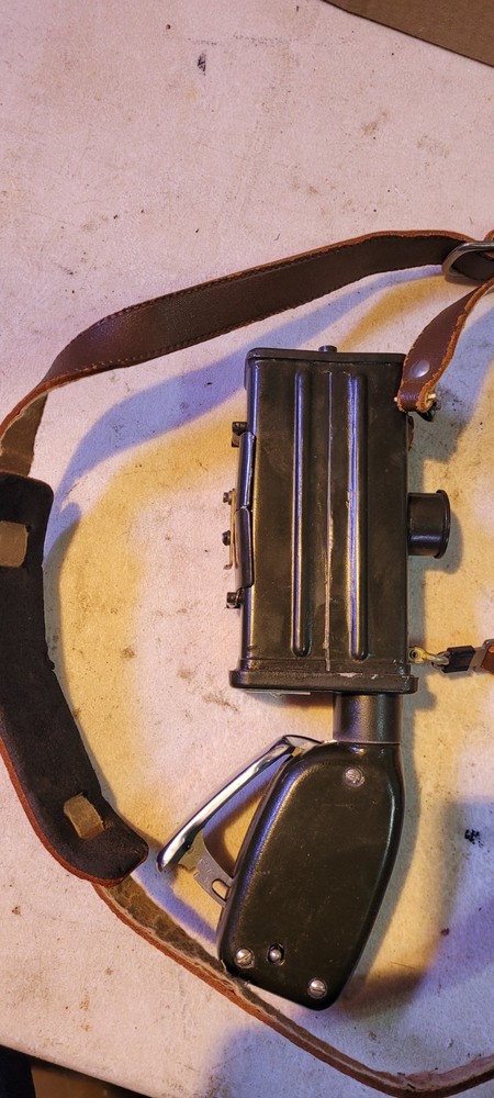 1957 ДП-62 (DP-62) Soviet Dosimeter - POWERS ON