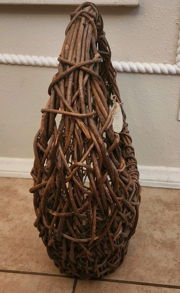RARE NEW Pottery Barn Grapevine Woven Handle Basket EASTER Spring