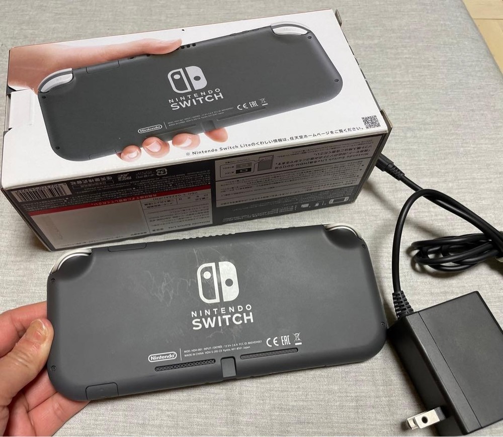 NINTENDO SWITCH LITE